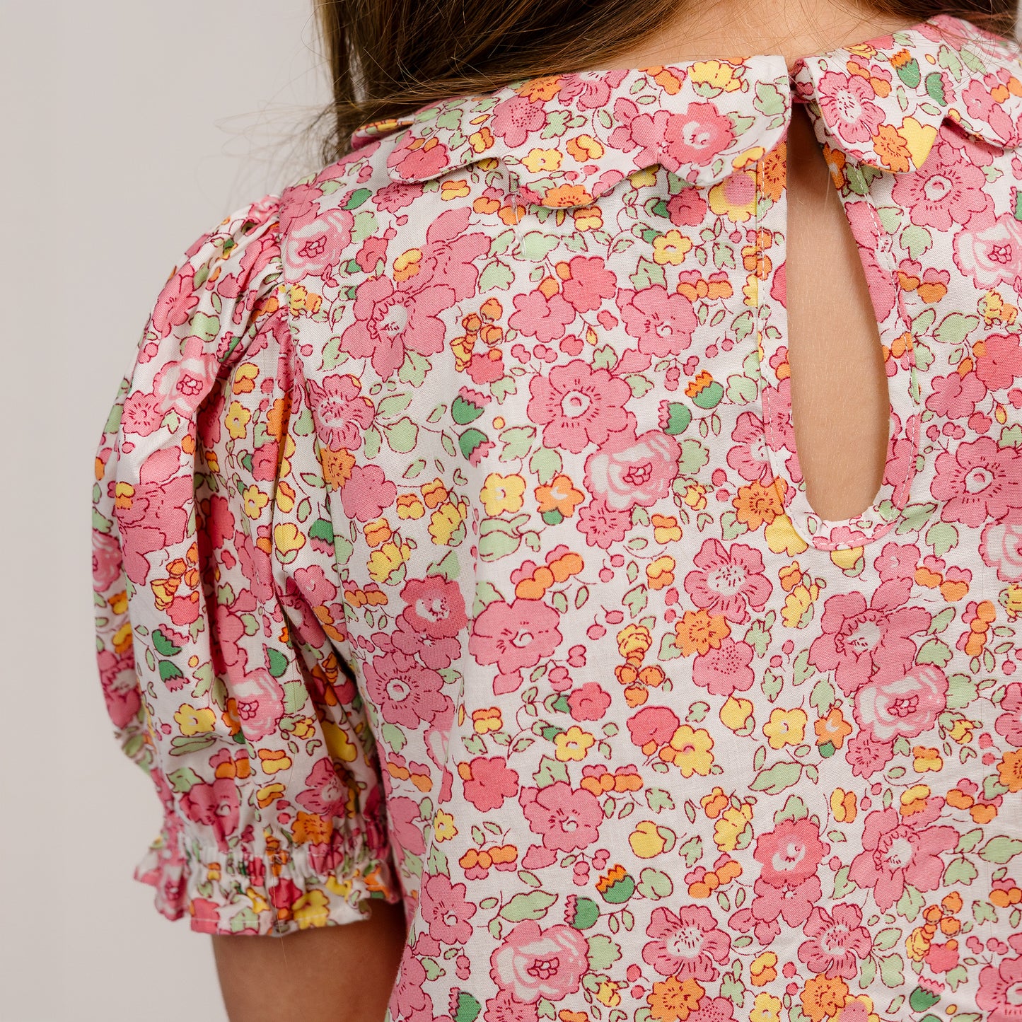 Short Sleeve Scallop Detail Dress